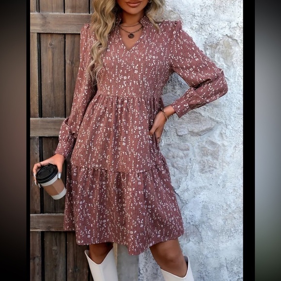 Pendulum Long Sleeve Notched Neck Dress with Allover Print and Ruffle Hem - Picture 5 of 6